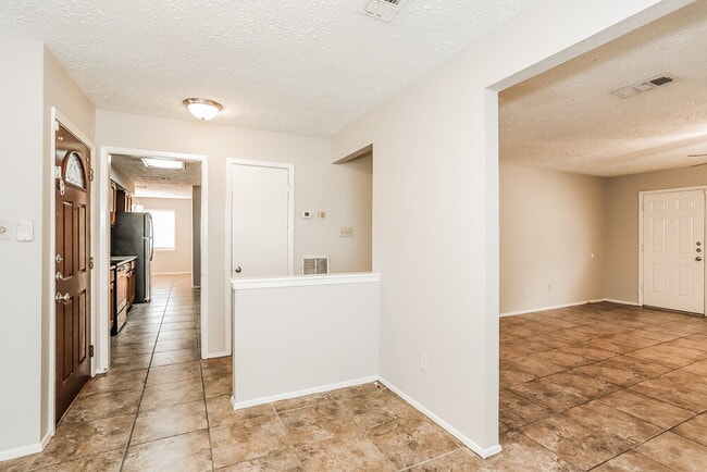 Photo - 14214 Bateau Dr