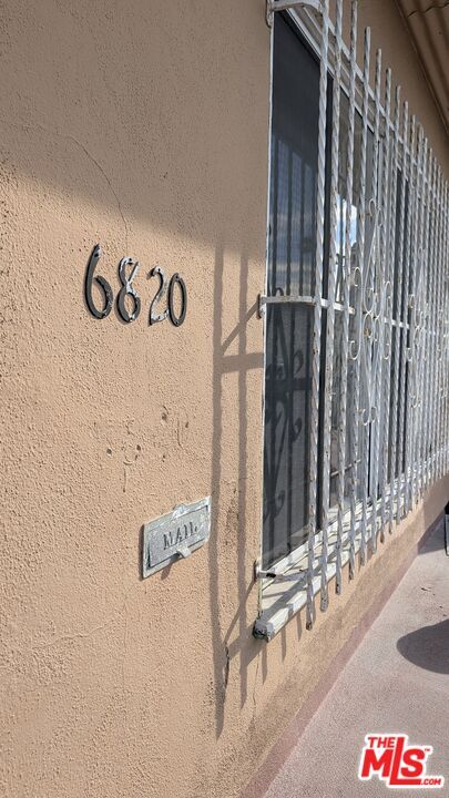 Photo - 6820 S Van Ness Ave