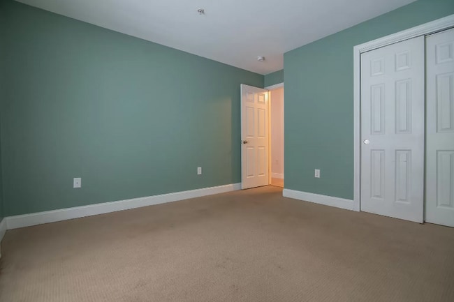 Photo - 92 Eastern Ave