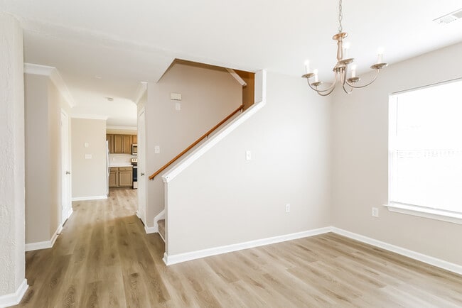 Photo - 14227 Waterlyn Dr