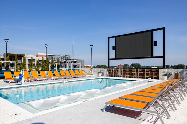 Pool - The Rive Atlanta