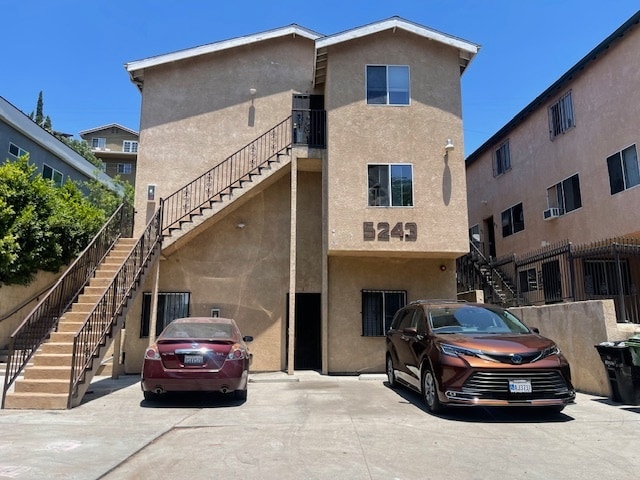 Photo - 5243 Huntington Dr N