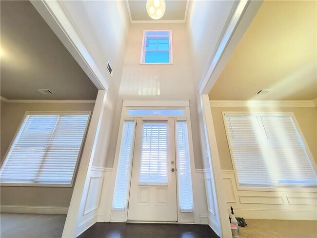 Photo - 3068 Ivy Crossing Dr