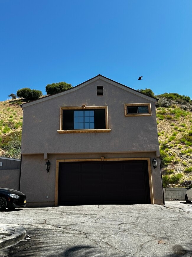 Casa de huéspedes encima del garaje - 8532 Vine Valley Dr