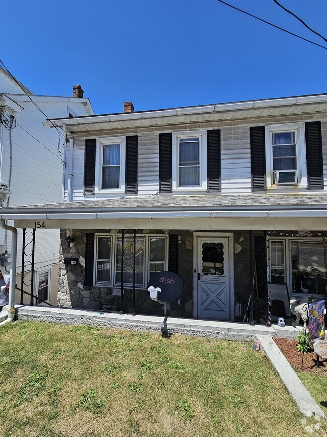 Building Photo - 154 E Catawissa St Rental
