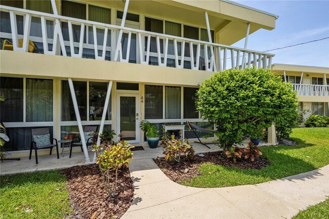 Photo - 2755 NE 28th Ave Unit A4