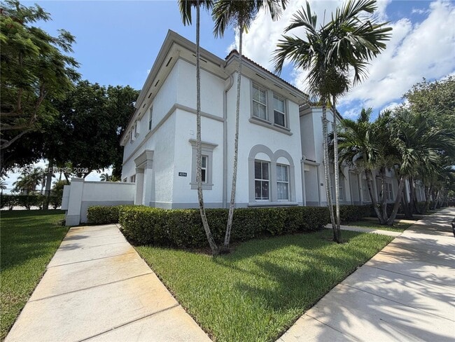 Building Photo - 4094 SW 159th Ave