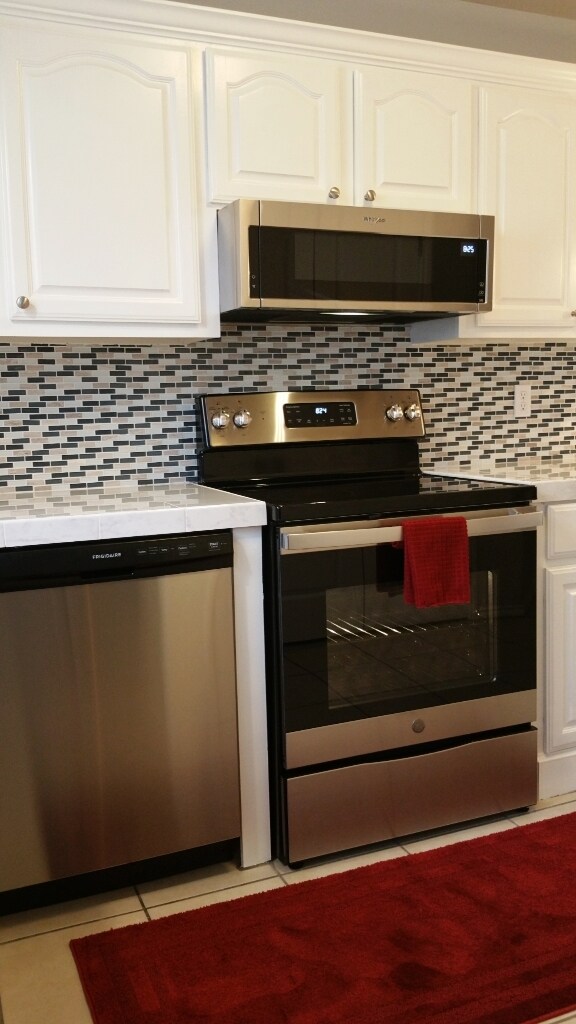 Photo - 1900 W Douglas St Apartamentos Unidad # 3