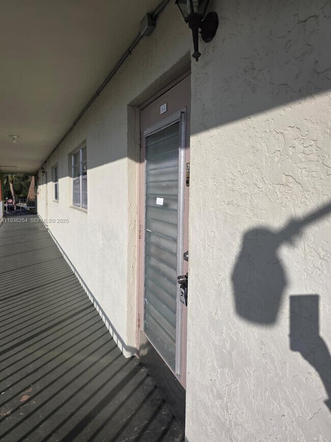 Photo - 609 S State Rd 7 Unit 2C