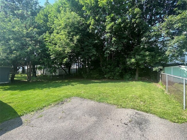 Photo - 32 Downs Ave