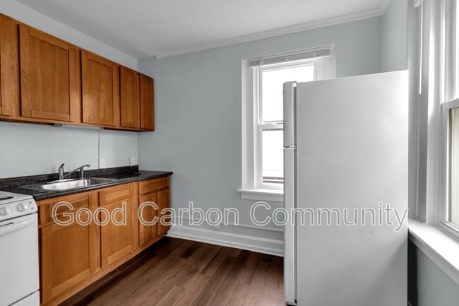 Photo - 870 Lafayette Ave Unidad 211