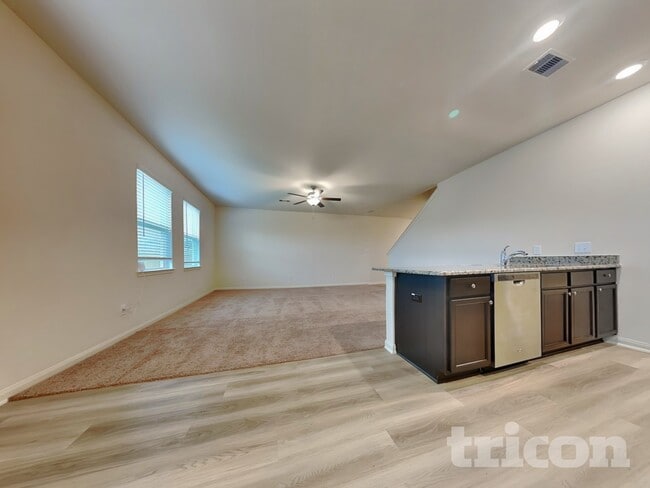 Photo - 21108 Titian Dr.