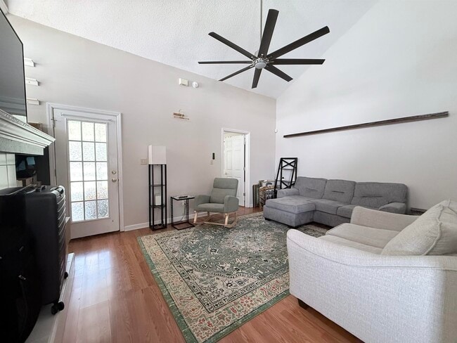 Photo - 5051 Mint Hill Ct