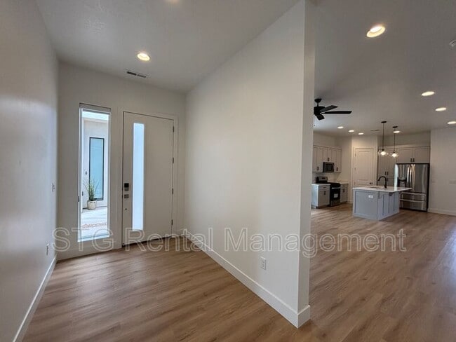 Photo - 2963 E Snowberry Dr