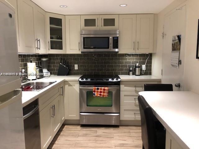 Photo - 400 Kings Point Dr Unit 820