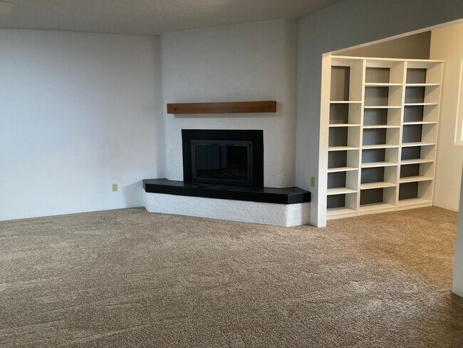 Photo - Northwest Townhouse