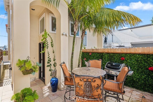 Photo - 410 Goldenrod Ave Unidad B