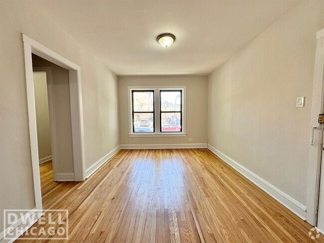 Building Photo - 2648 N Spaulding Ave Rental