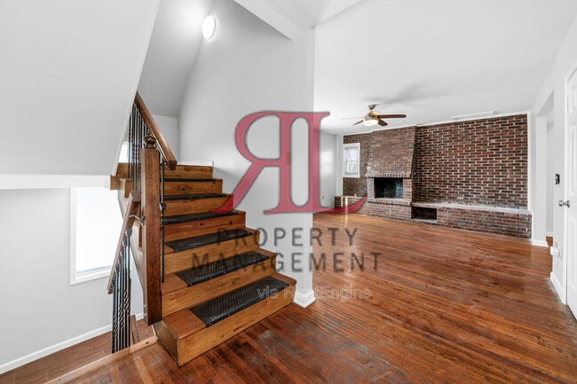 Photo - 722 Sheridan Ave Unit B