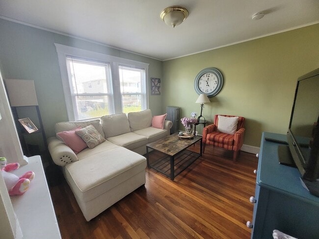 Photo - 31 Lyman Ave Unit 1