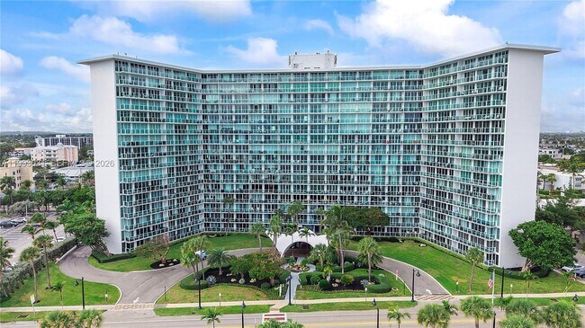 Photo - 333 NE 21st Ave Unit 608