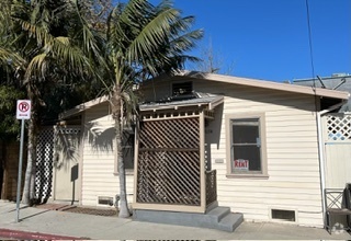 Building Photo - 403 N Venice Blvd Rental