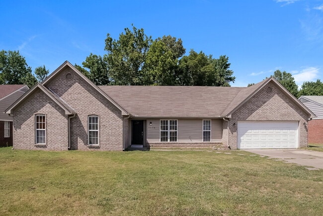 Building Photo - 7578 Woodshire Dr Rental