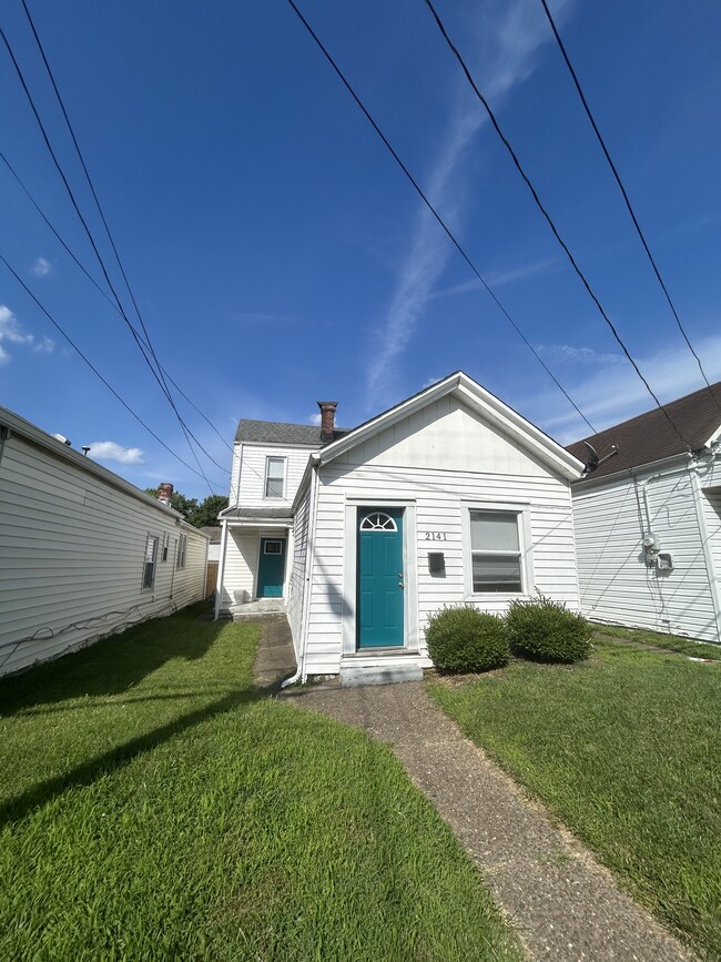 Photo - 2141 Bradley Ave House