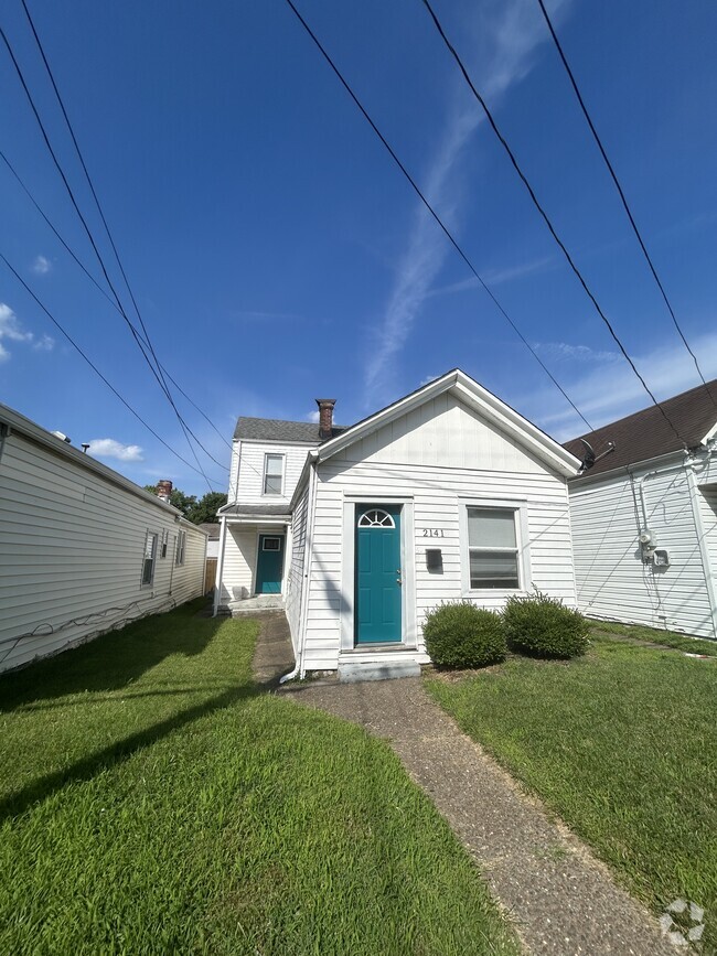 Building Photo - 2141 Bradley Ave Rental
