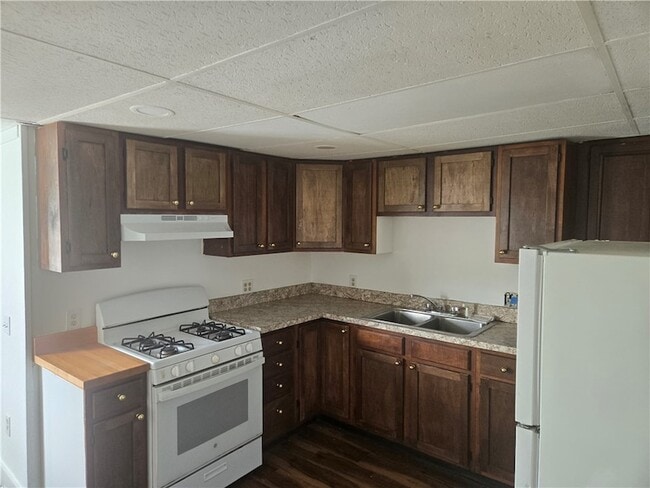 Photo - 35 Pleasant St