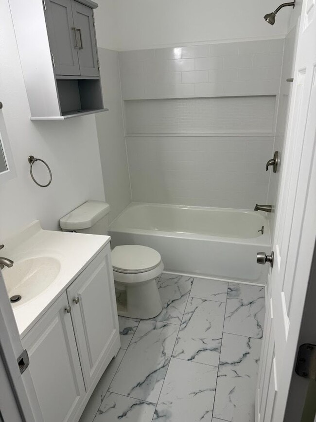 420 Tintsman Ave Unit B
