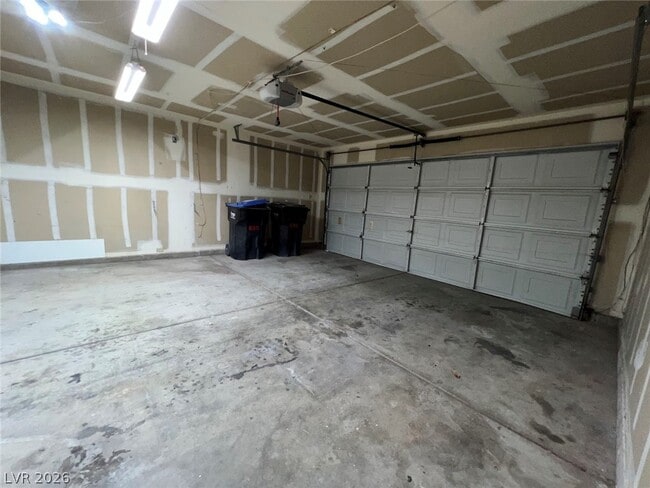 Photo - 635 Delorean Dr