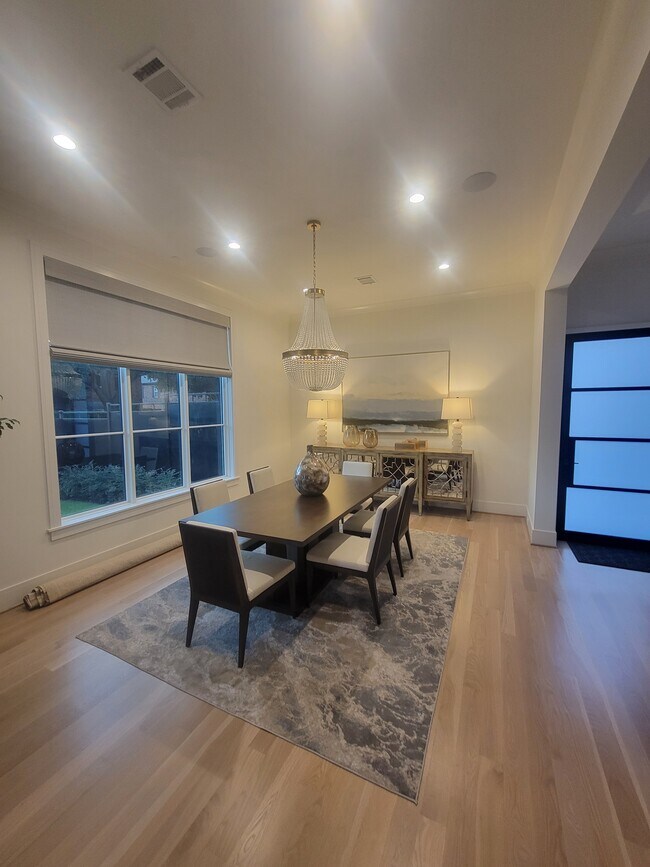 Photo - 1207 Nantucket Dr