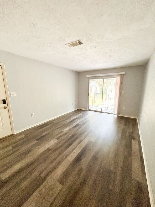 Campus Point F23 Condo Condo for Rent in Gainesville, FL