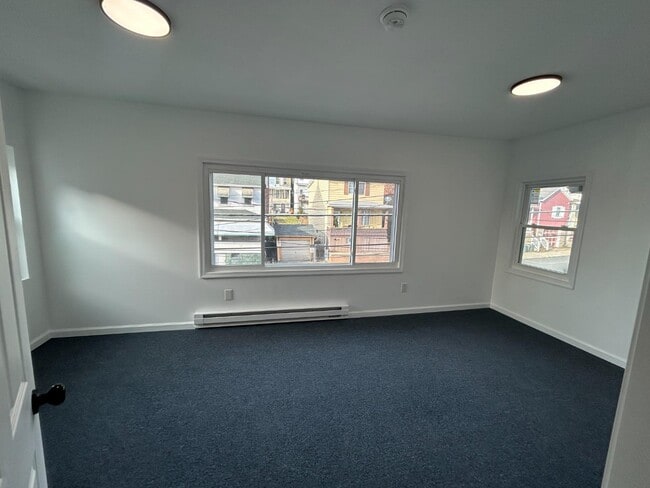 Photo - 222 W Patterson St