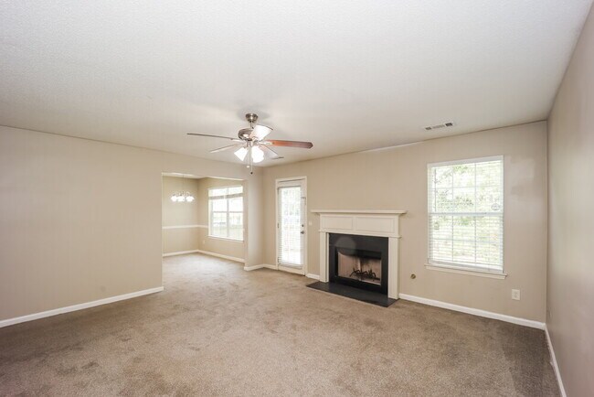 Photo - 2615 Thunder Basin Way