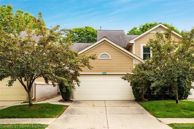 Building Photo - 9429 Westwind Dr