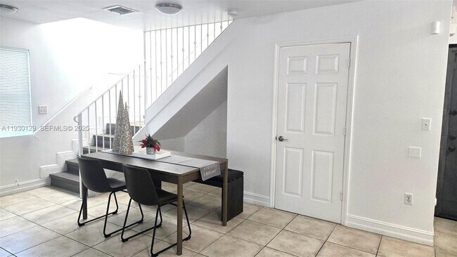 Photo - 1304 NW 3rd St