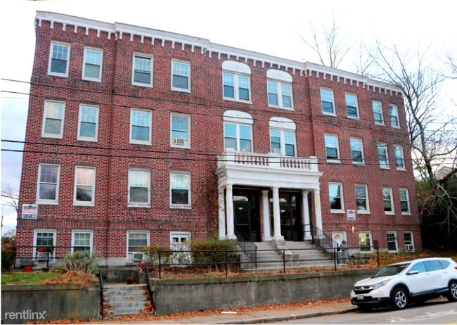 Photo - 726 Washington St