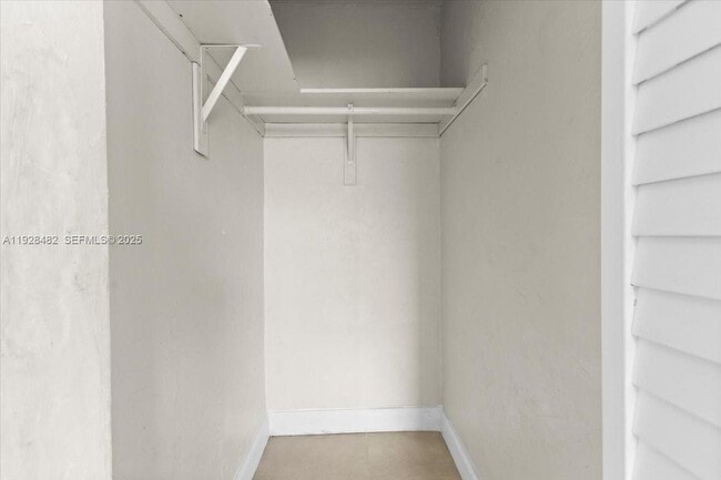 Photo - 140 NW 198th St