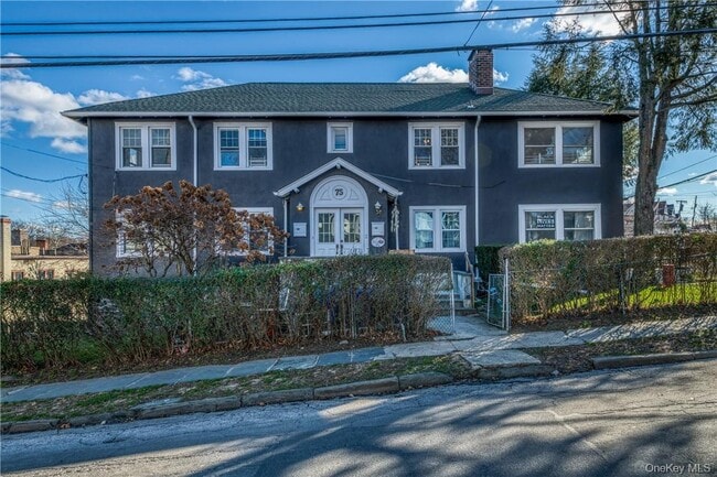 Photo - 75 Farrell Ave Apartamento