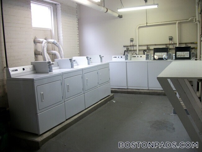 Photo - 137 Park Dr Unit 14