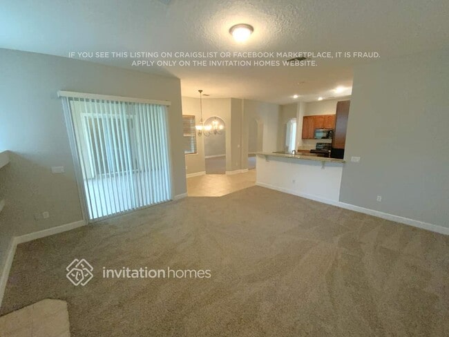 Photo - 153 Oak Common Ave