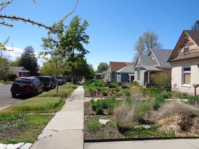 Photo - 1055 E Wilson Ave Unit 1