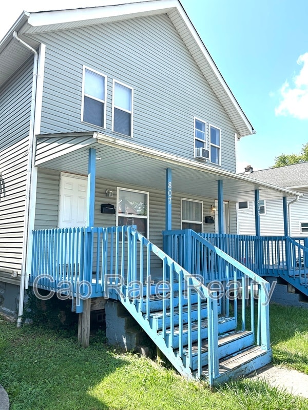 Building Photo - 807 E 2nd Ave Rental