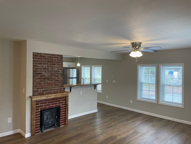 Photo - For Rent