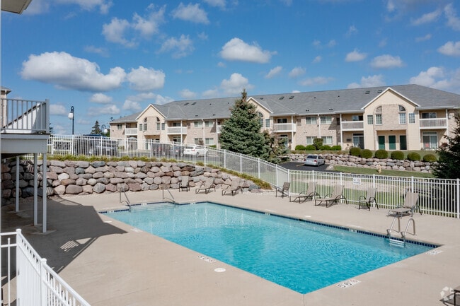 Photo - Kendal Hills