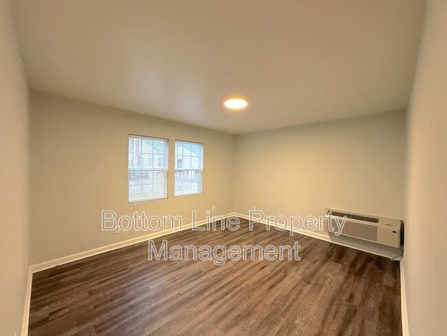 Photo - 919 1/2 Arlington Ave