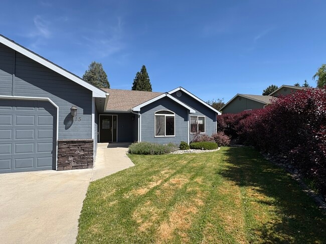 Photo - 1815 Dorner Pl