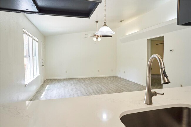Photo - 23393 Nameless Rd Unit 142